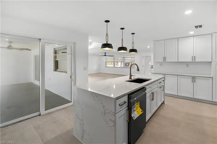 5554  Natoma  DR, Fort Myers, FL 33919