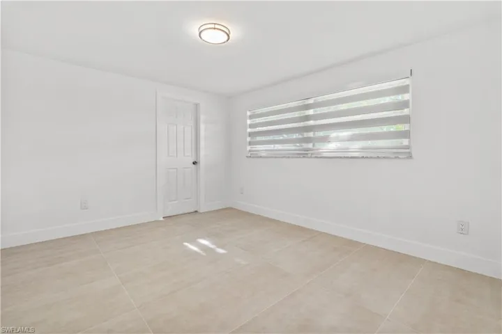 5554  Natoma  DR, Fort Myers, FL 33919