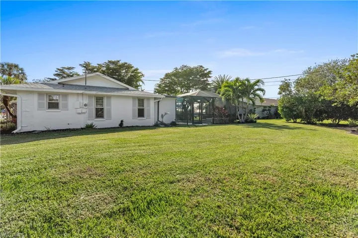 5554  Natoma  DR, Fort Myers, FL 33919