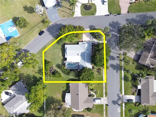 5554  Natoma  DR, Fort Myers, FL 33919