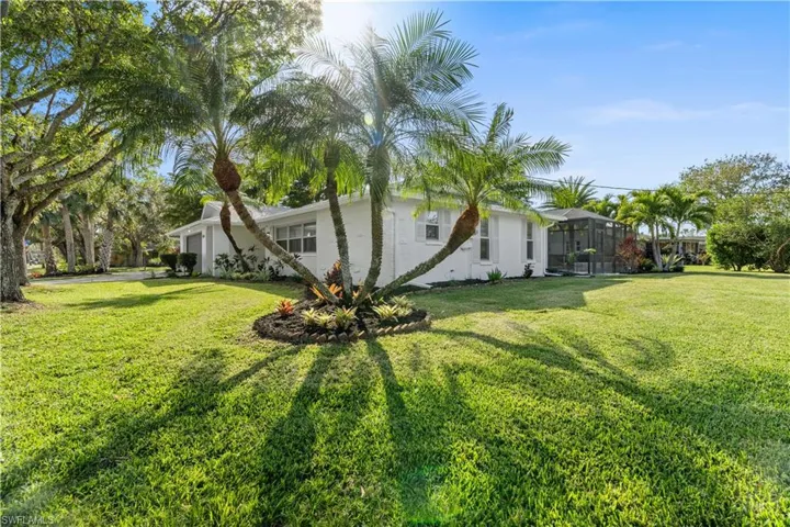 5554  Natoma  DR, Fort Myers, FL 33919