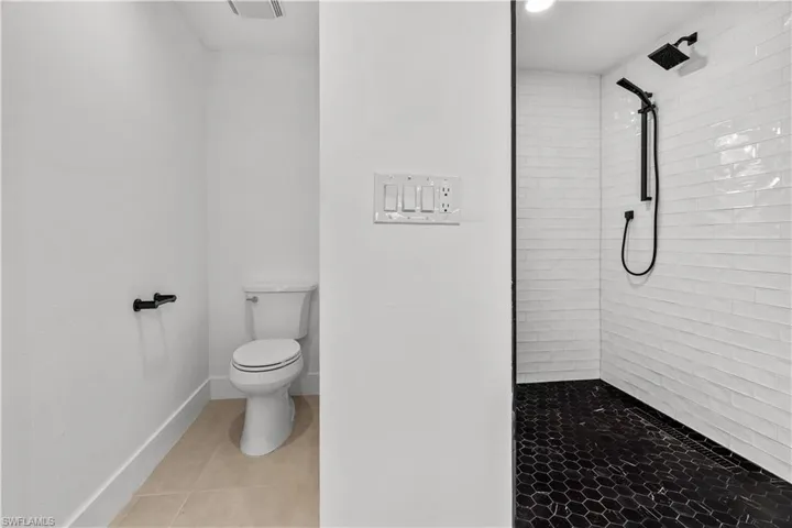 5554  Natoma  DR, Fort Myers, FL 33919