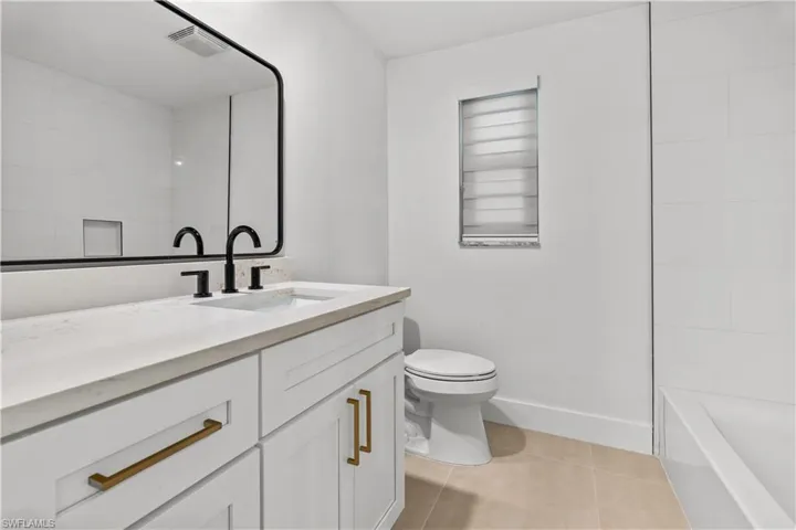 5554  Natoma  DR, Fort Myers, FL 33919