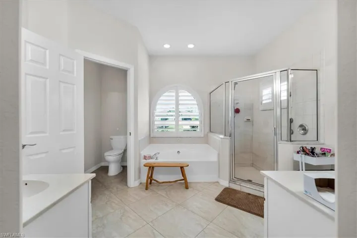 1157 Se 32nd Ter, Cape Coral, Florida 33904