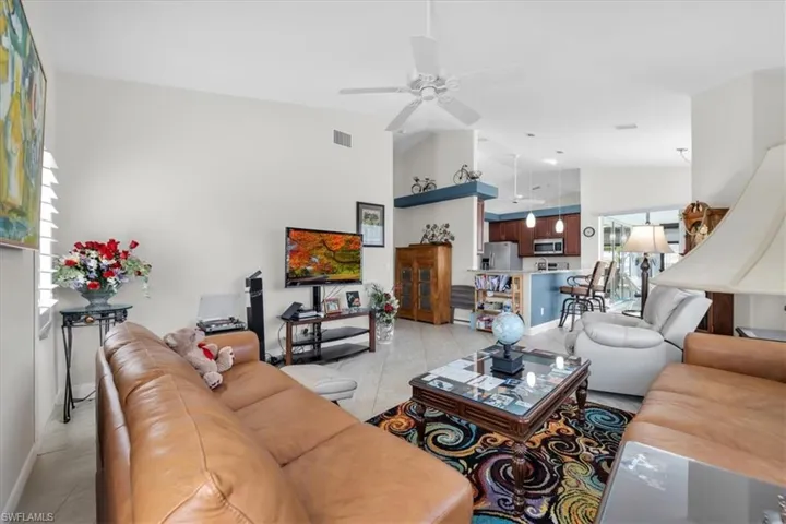 1157 Se 32nd Ter, Cape Coral, Florida 33904