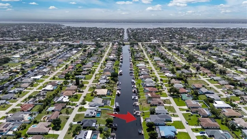 1157 Se 32nd Ter, Cape Coral, Florida 33904