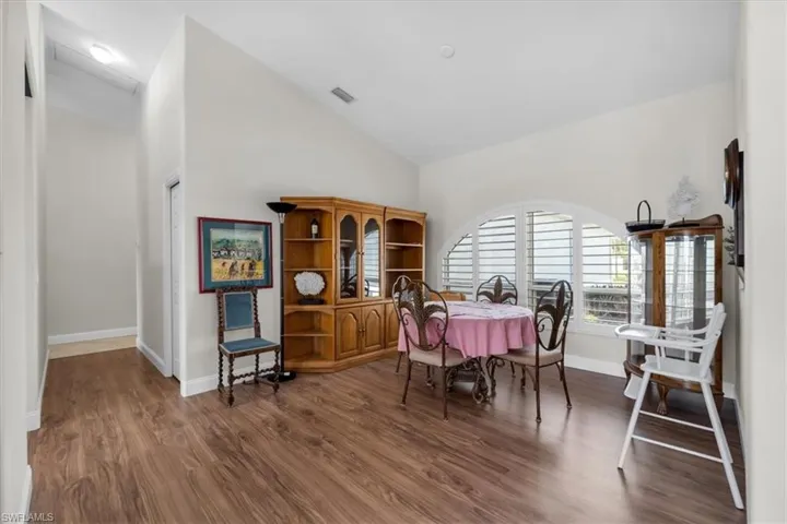 1157 Se 32nd Ter, Cape Coral, Florida 33904