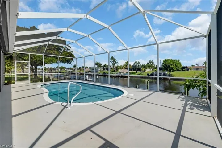 1157 Se 32nd Ter, Cape Coral, Florida 33904