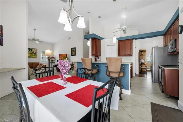 1157 Se 32nd Ter, Cape Coral, Florida 33904