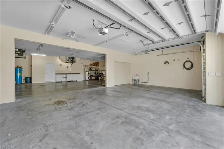 1157 Se 32nd Ter, Cape Coral, Florida 33904