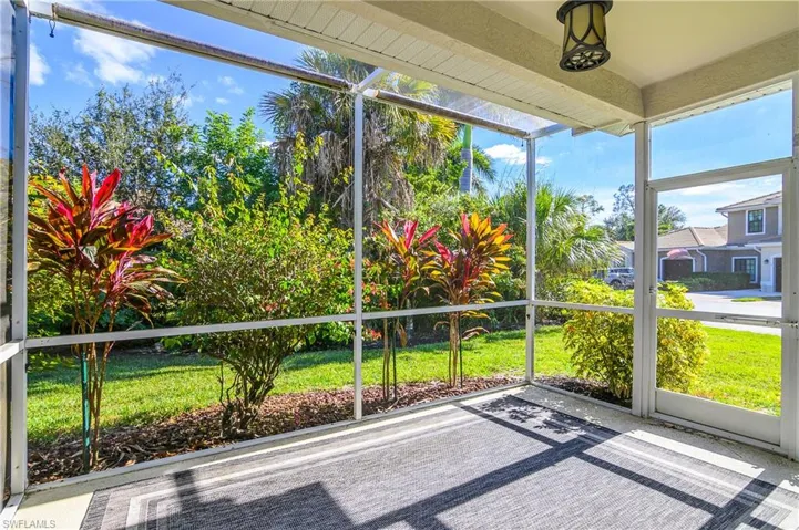 7820  Sandpine  CT, Naples, FL 34104