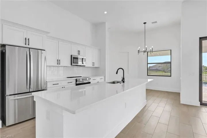1 Nw 35th Pl, Cape Coral, Florida 33993