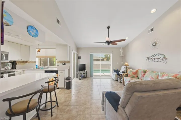 4006 Sw 1st Ave, Cape Coral Fl 33914