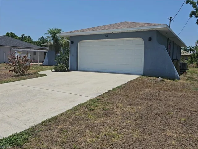 Right front corner view of home
