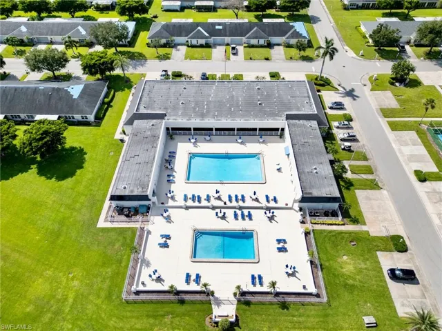 1239  Broadwater  DR, Fort Myers, FL 33919
