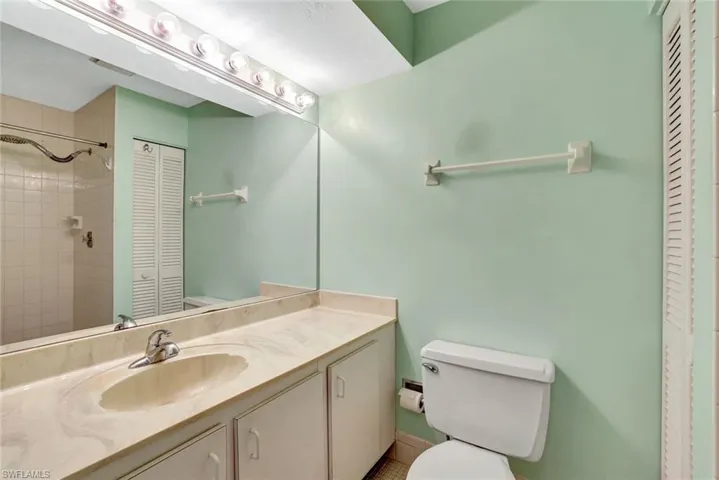 910  Vanderbilt Beach  RD, Naples, FL 34108