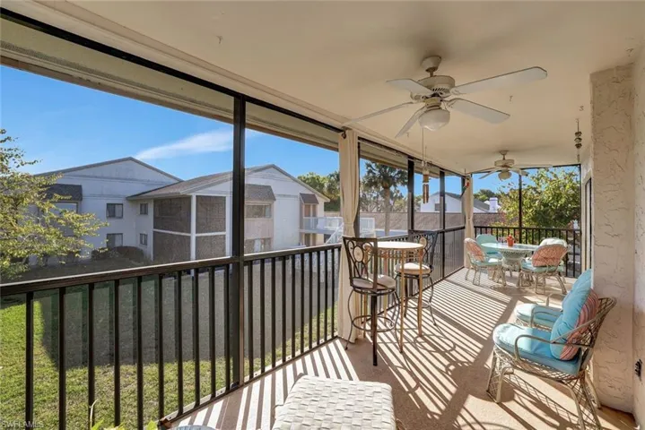 910  Vanderbilt Beach  RD, Naples, FL 34108