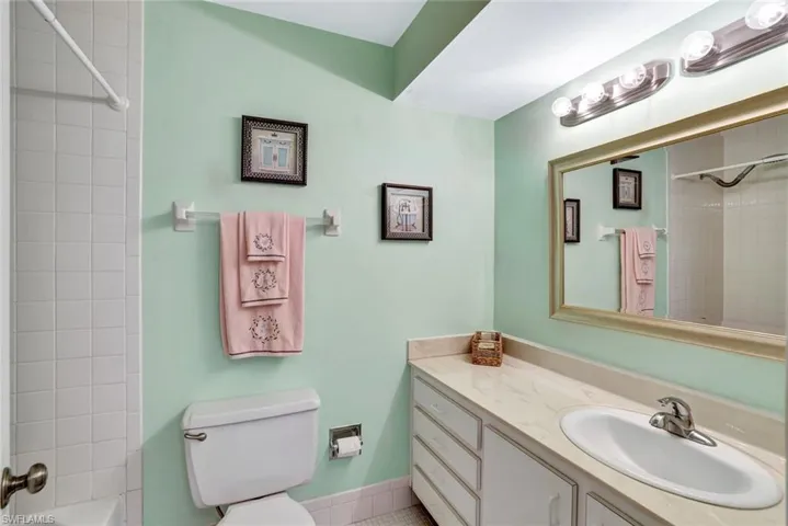 910  Vanderbilt Beach  RD, Naples, FL 34108