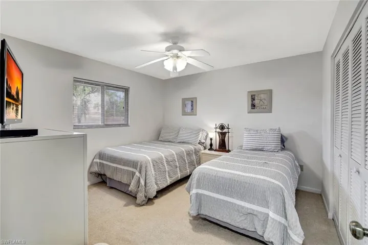 910  Vanderbilt Beach  RD, Naples, FL 34108
