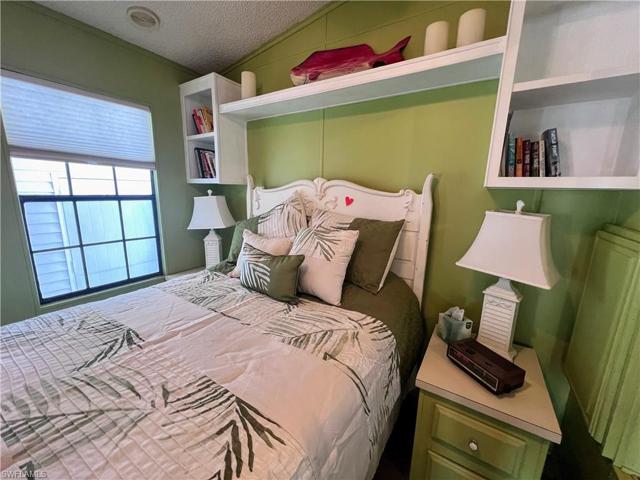 332  Blue Spring  TER, North Fort Myers, FL 33903