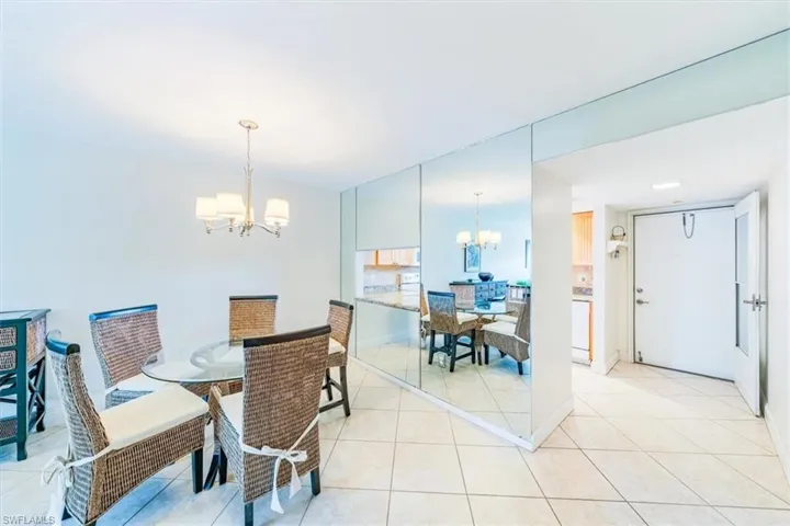 315 Saint Andrews Blvd # C25, Naples, Florida 34113