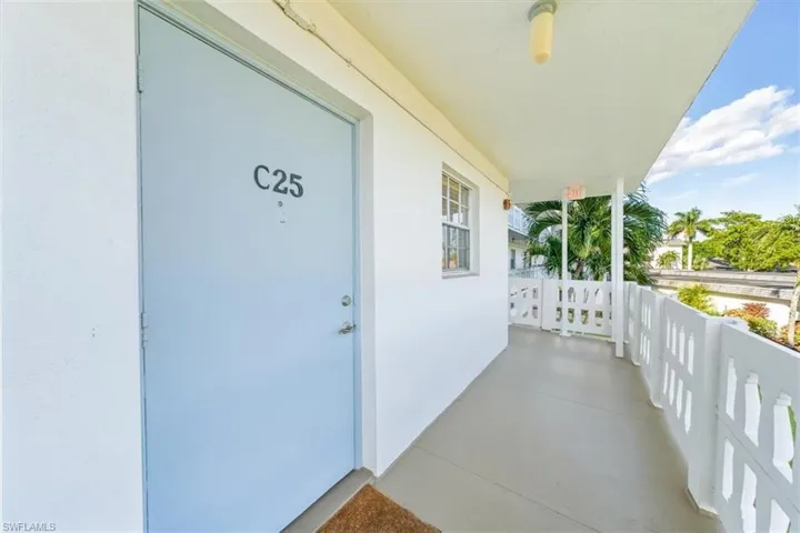 315 Saint Andrews Blvd # C25, Naples, Florida 34113
