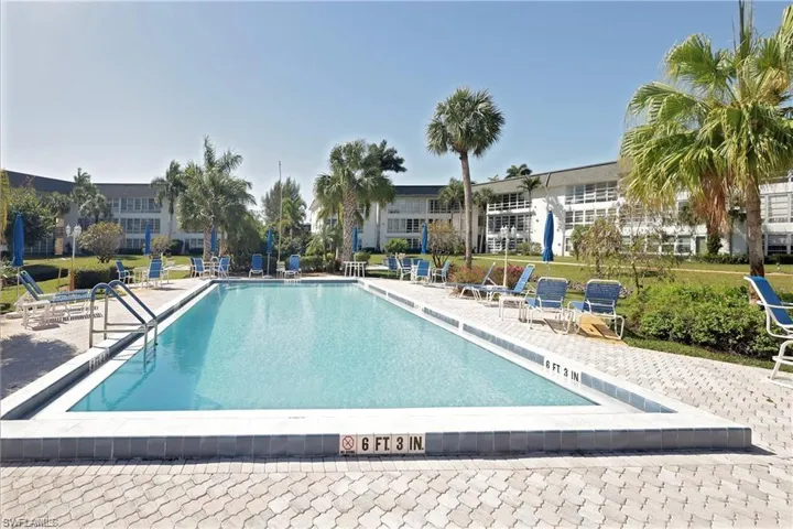 315 Saint Andrews Blvd # C25, Naples, Florida 34113