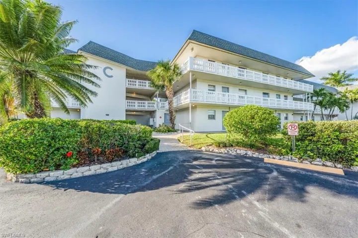 315 Saint Andrews Blvd # C25, Naples, Florida 34113