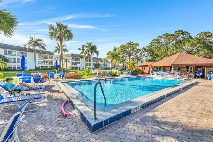 315 Saint Andrews Blvd # C25, Naples, Florida 34113