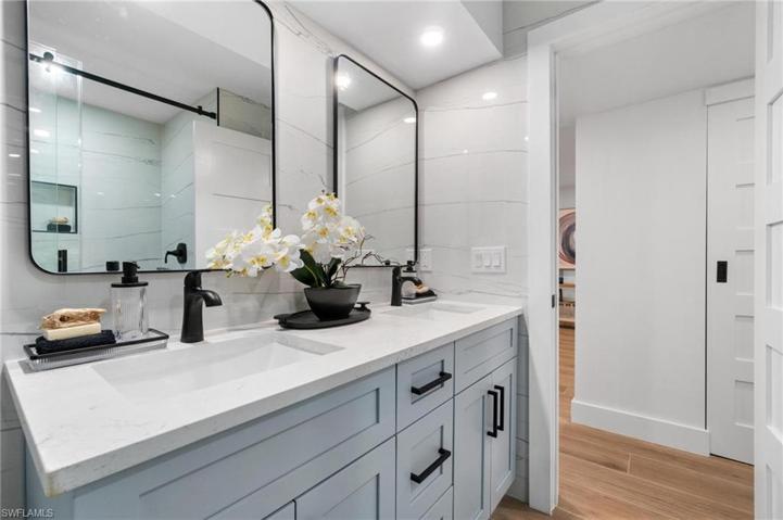 Double sink master bathroom