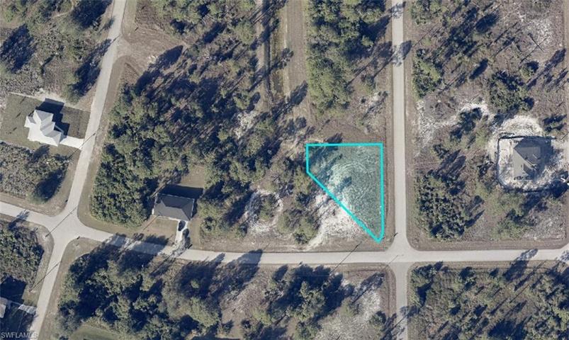 536 Beach AVE S, LEHIGH ACRES FL 33974