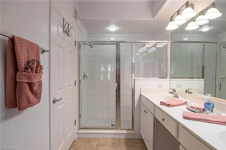 2644 Somerville Loop 1407, Cape Coral, Florida 33991