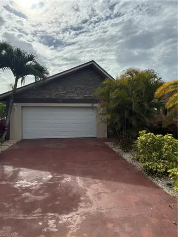 519 Se 20th Ct, Cape Coral, Florida 33990