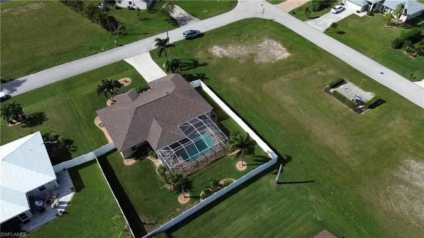 3305 SW 26th  PL, Cape Coral, FL 33914