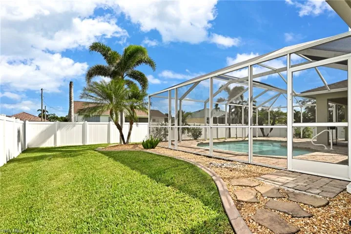 3305 SW 26th  PL, Cape Coral, FL 33914