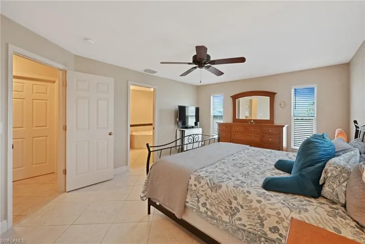 3305 SW 26th  PL, Cape Coral, FL 33914