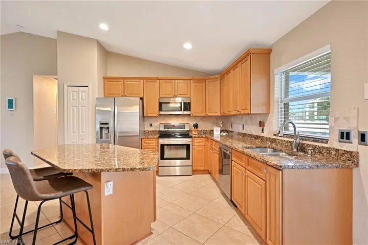 3305 SW 26th  PL, Cape Coral, FL 33914