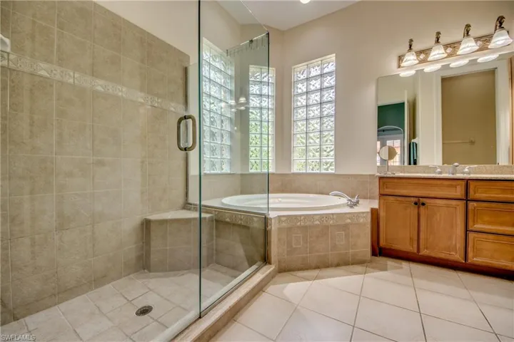 7533 Key Deer Ct, Fort Myers, Florida 33966