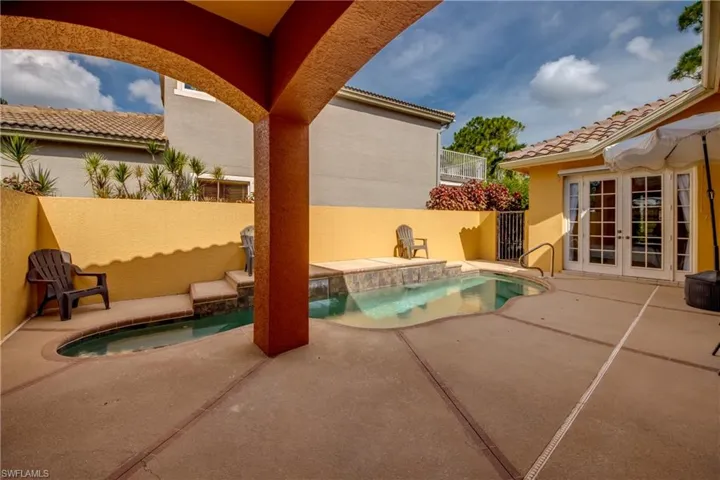 7533 Key Deer Ct, Fort Myers, Florida 33966