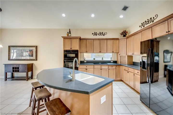 7533 Key Deer Ct, Fort Myers, Florida 33966