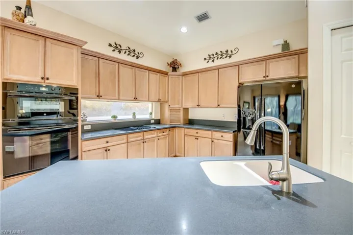 7533 Key Deer Ct, Fort Myers, Florida 33966