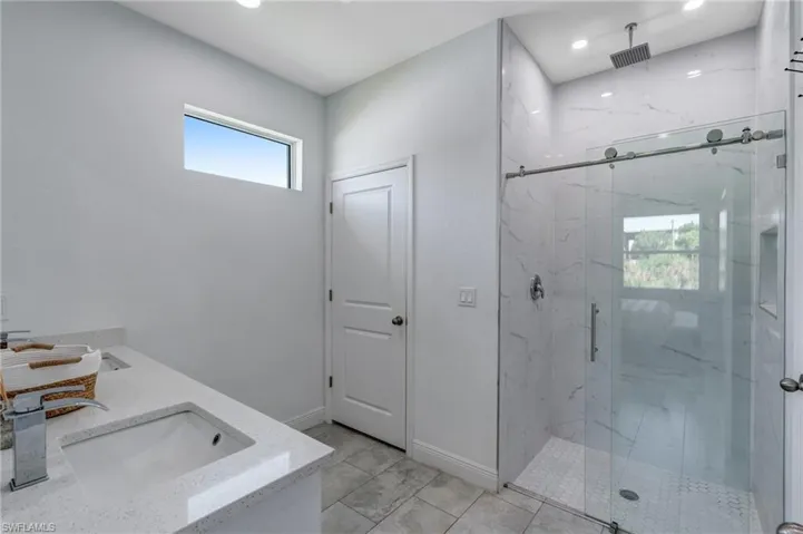 9017  Meadow  CIR, Labelle, FL 33935