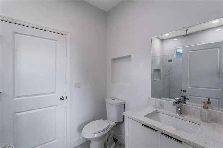 9017  Meadow  CIR, Labelle, FL 33935