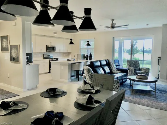 43253  Waterbird  WAY, Babcock Ranch, FL 33982
