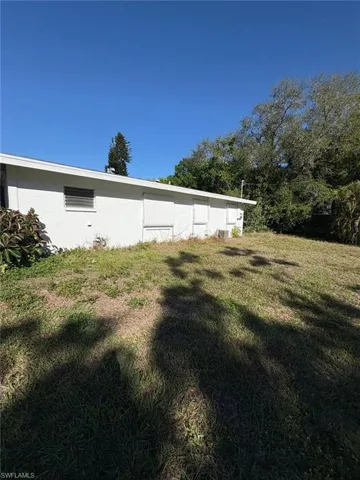18  Alabama N RD, Lehigh Acres, FL 33936