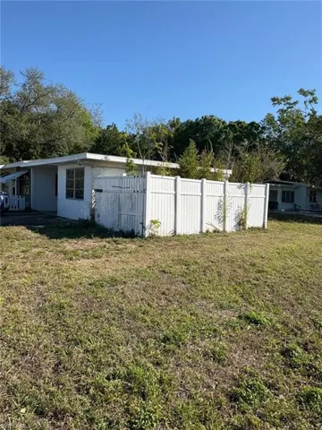 18  Alabama N RD, Lehigh Acres, FL 33936