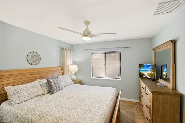 Bed 2