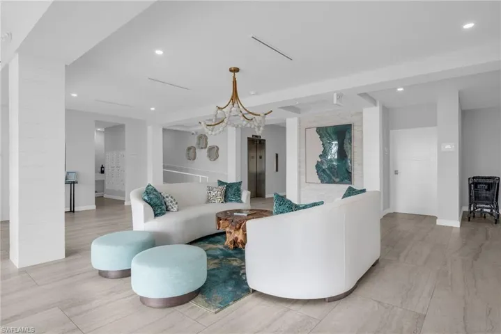 1 Bluebill Ave # 405, Naples, Florida 34108