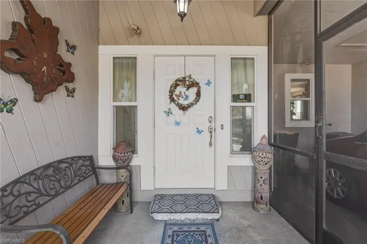643 Blue Ln Nw, Port Charlotte, Florida 33952