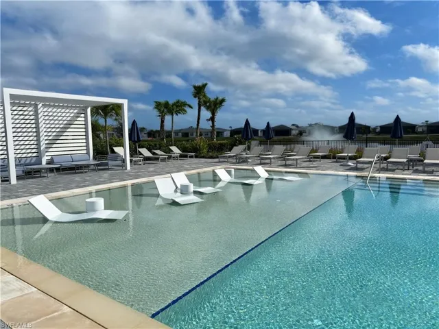 9077 Wisteria Way, Naples, Florida 34114